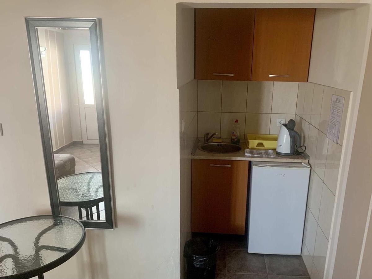 Apartments In Villa Viktoria Sutomore Extérieur photo