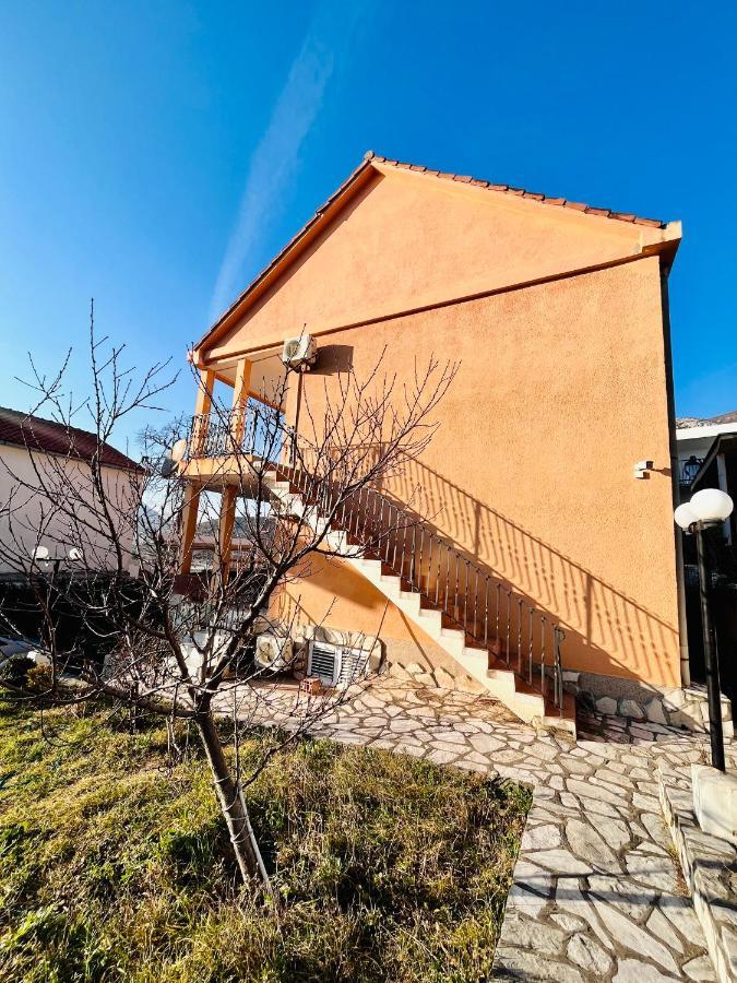 Apartments In Villa Viktoria Sutomore Extérieur photo