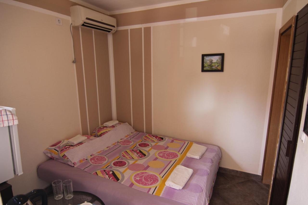 Apartments In Villa Viktoria Sutomore Extérieur photo
