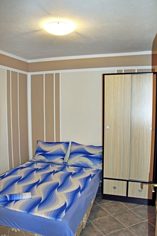 Apartments In Villa Viktoria Sutomore Extérieur photo